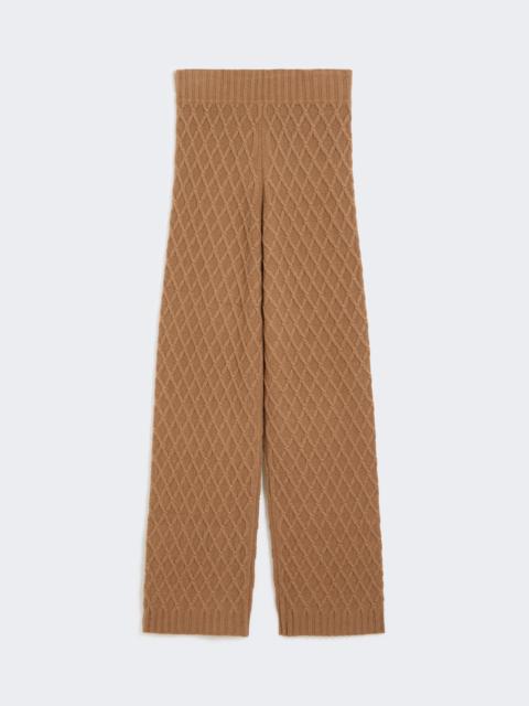 PEVERA Long, camel-yarn trousers