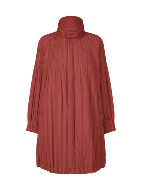 PADDED PLEATS COAT