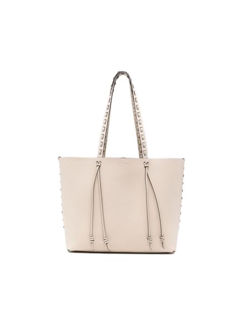 detachable-pouch shoulder bag