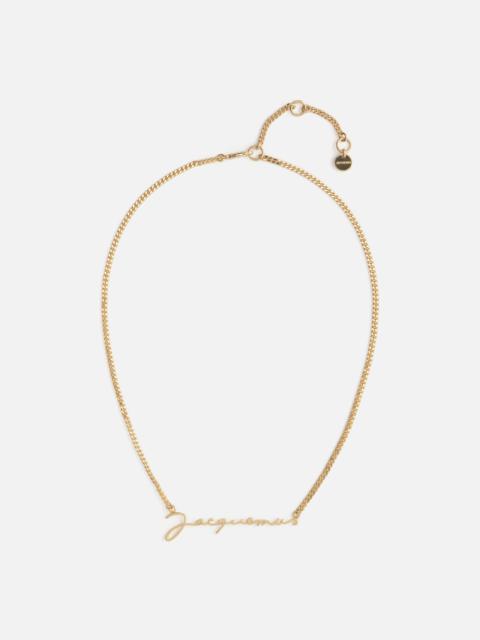 The Jacquemus necklace