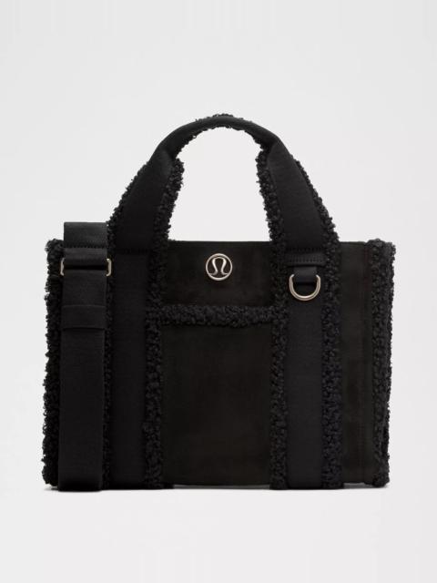 Boxy Mini Tote Bag 4.5L *Faux Shearling Trims