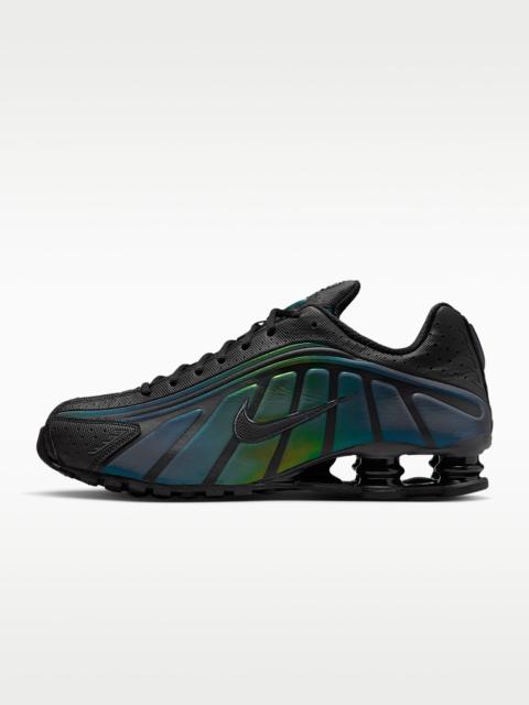 Nike Shox R4 SE Men's Shoes with Reflective Accents