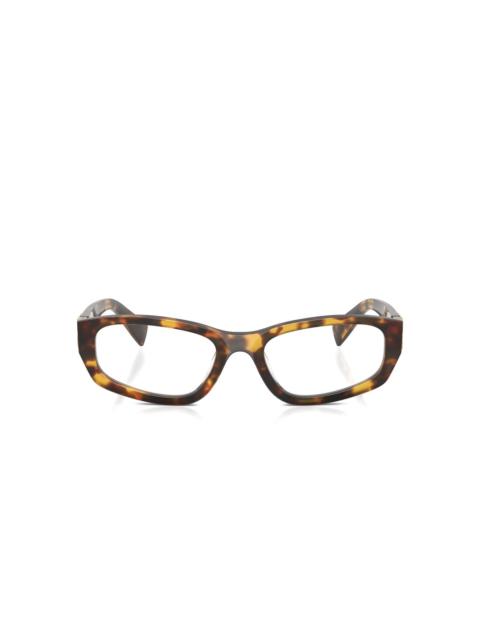 tortoiseshell-pattern glasses