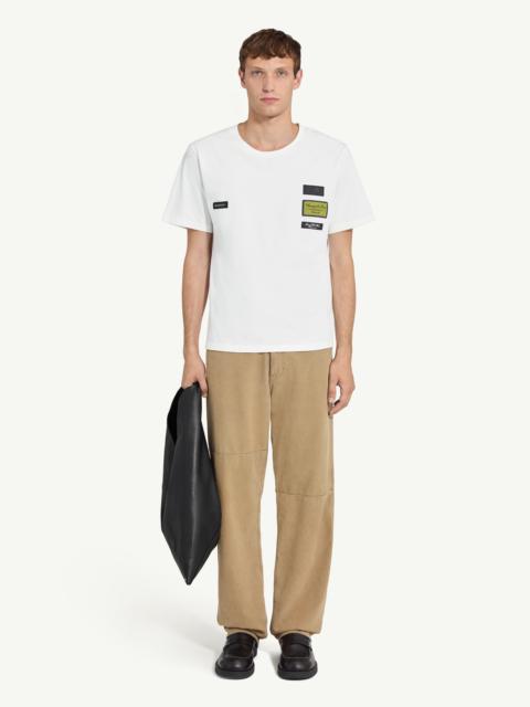 Label patch T-shirt