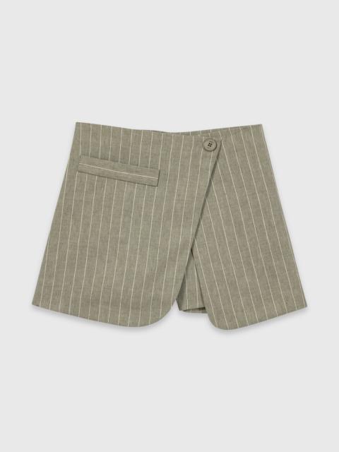 Layered linen blend shorts