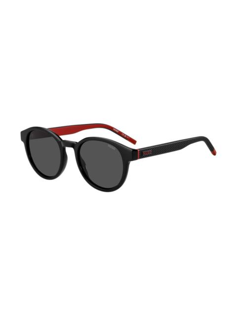 BLACK SUNGLASSES WITH ROUND FRAMES AND PATTERNED TEMPLES