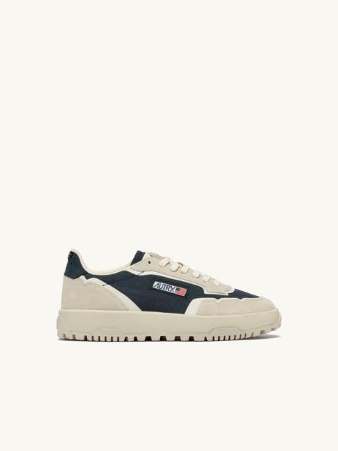 WILDPACE LOW SNEAKERS IN WHITE AND SPACE BLUE CORDURA AND SUEDE