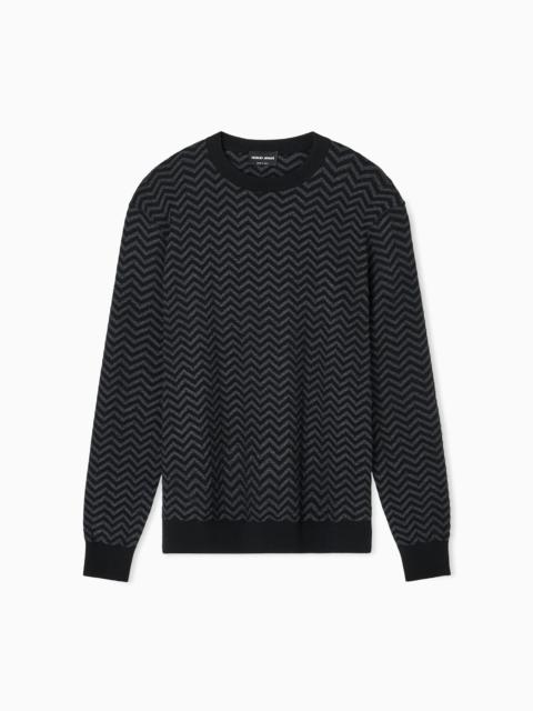PLATED CHEVRON VIRGIN WOOL, CREW-NECK JUMPER