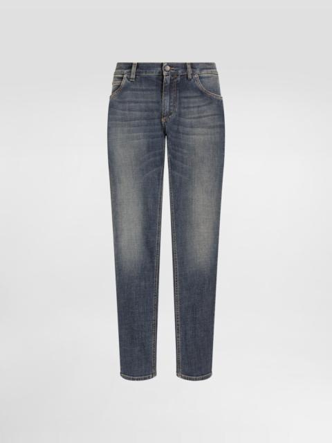 Regular-fit blue wash stretch jeans