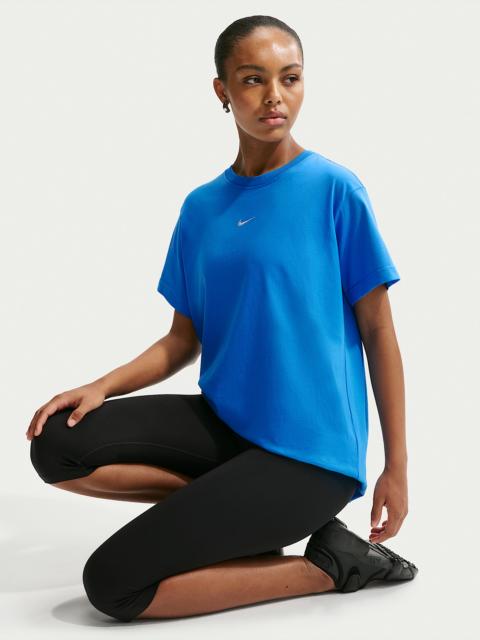 Nike Sportswear Classic Women's Oversized T-Shirt
