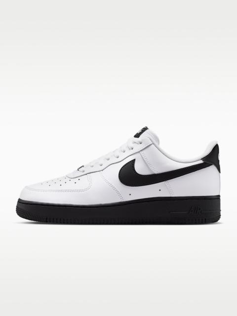 Nike Air Force 1 '07 Men's Shoes