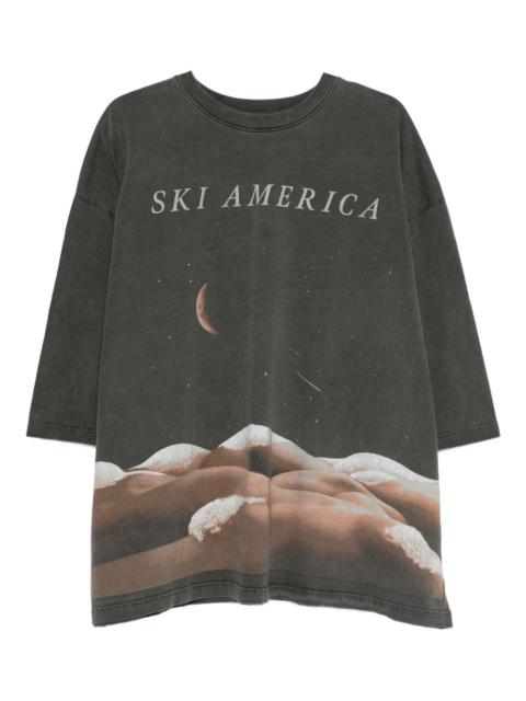 graphic-print T-shirt