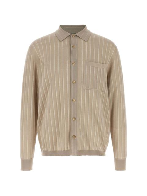 fine-knit shirt
