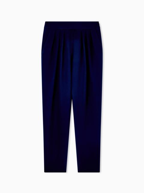 TROUSERS WITH SILK CADY PLEATS