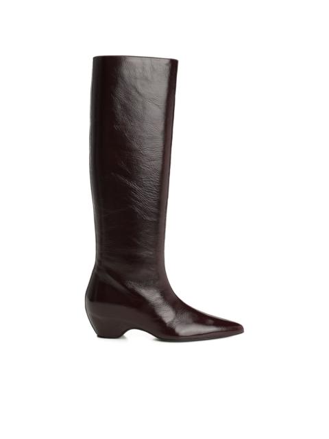 40mm pointed-toe patent leather boots