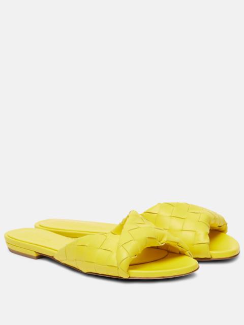 Blink Intrecciato leather slides