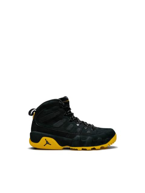 ir Jordan 9 Retro sneakers
