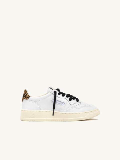 MEDALIST LOW SNEAKERS IN LEATHER COLOR WHITE AND LEOPARD
