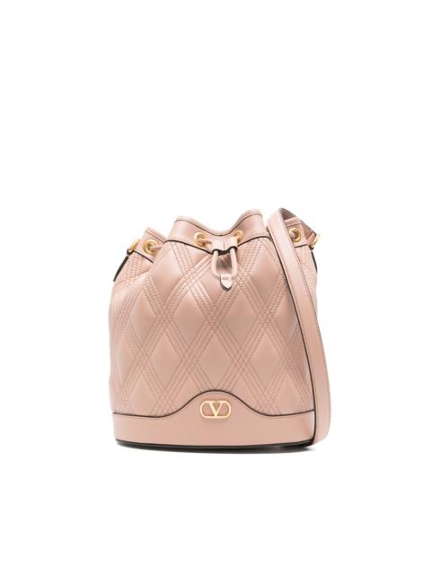 Vlogo bucket bag