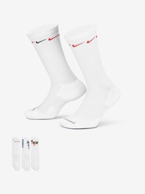 Nike Everyday Plus Cushioned Crew Socks (3 Pairs)