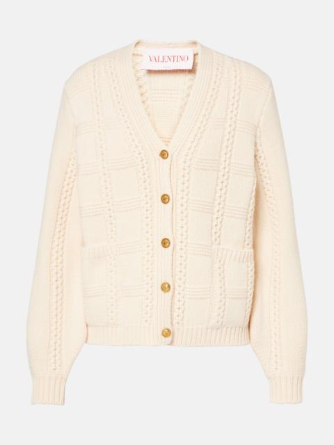 Virgin wool cardigan