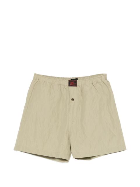 elasticated-waist shorts