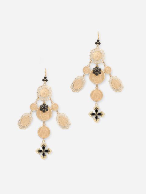 Yellow gold Sicily earrings with medals and cross pendants