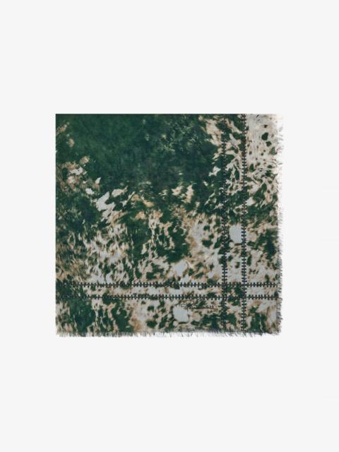 Shawl with Appaloosa Print