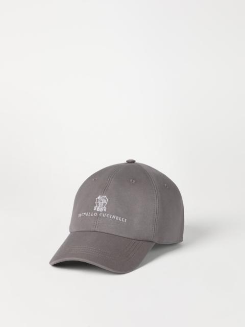 Garment-dyed twisted cotton gabardine baseball cap with embroidered logo