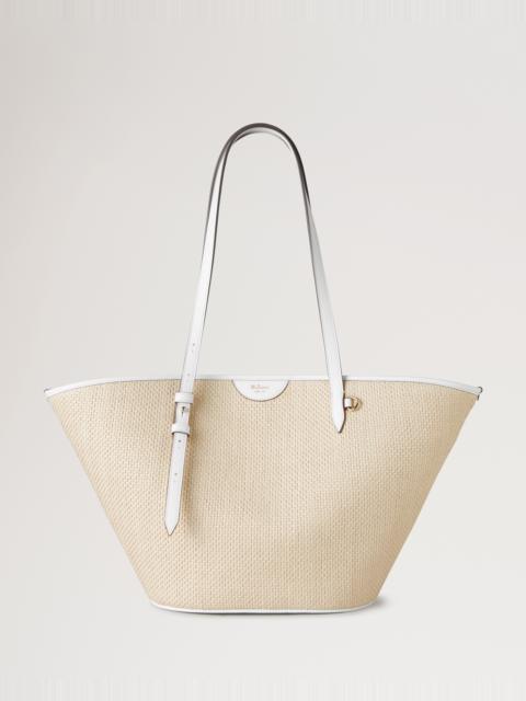 Basket Tote
White Raffia