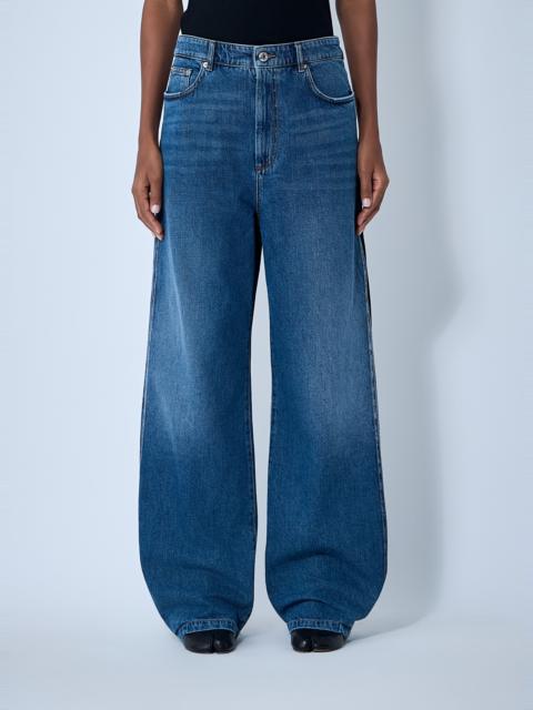 Wide-Leg Jeans