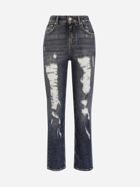 Boyfriend jeans with rips