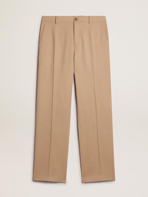 Men’s wool gabardine pants in sand
