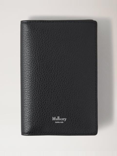 Passport Cover
Black Small Classic Grain