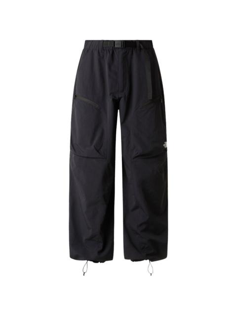 zip trousers