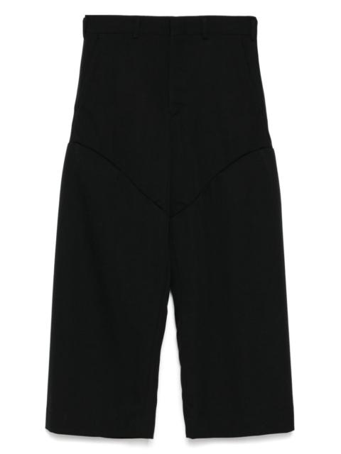 wide leg trousers