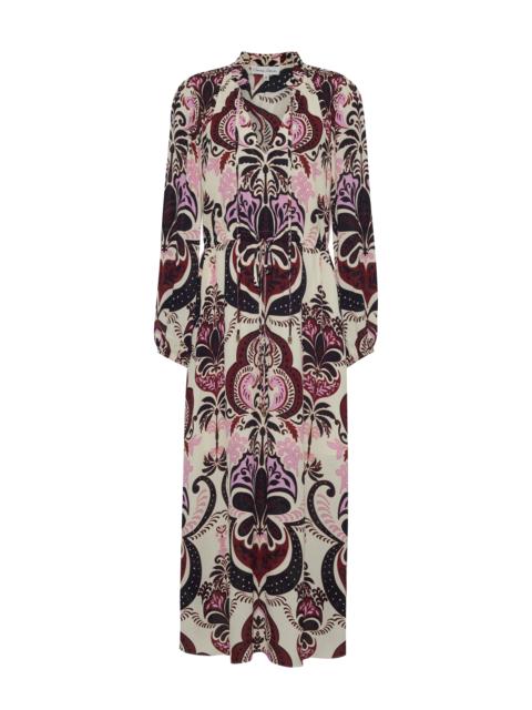 Berkshire Dress
Mountain Chic Meets City Sophistication