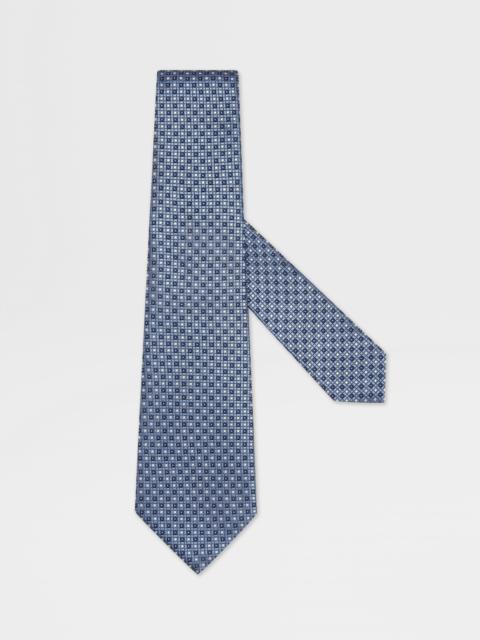 LIGHT BLUE SILK TIE