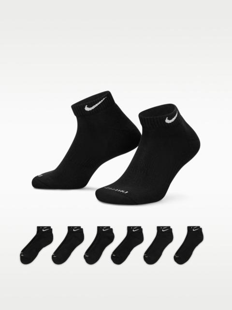 Nike Everyday Plus Cushioned Training Ankle Socks (6 Pairs)