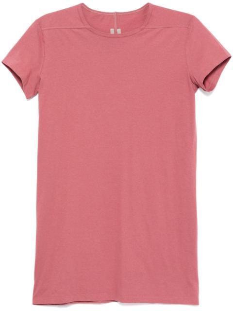 short-sleeved T-shirt