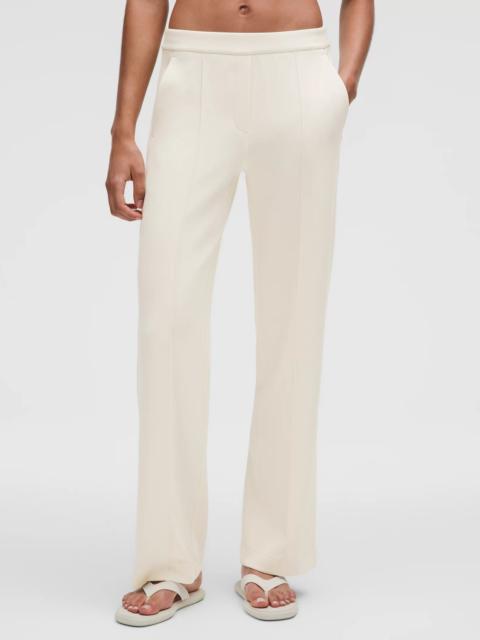 Softstreme Pintuck Mid-Rise Pant *Short