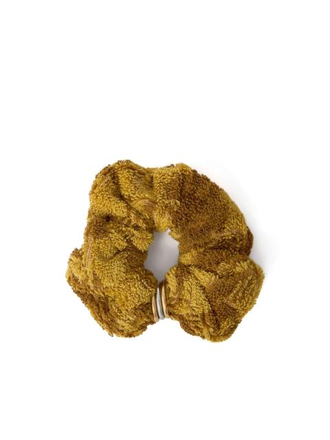 logo-engraved scrunchie
