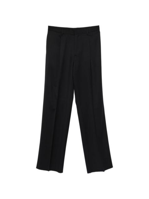 pleated trousers