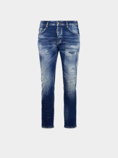 MEDIUM WASH SKATER JEANS