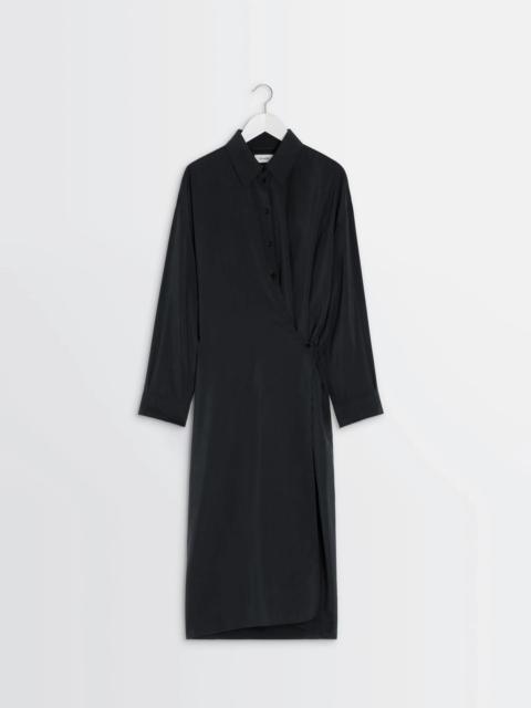 STRAIGHT COLLAR TWISTED DRESS