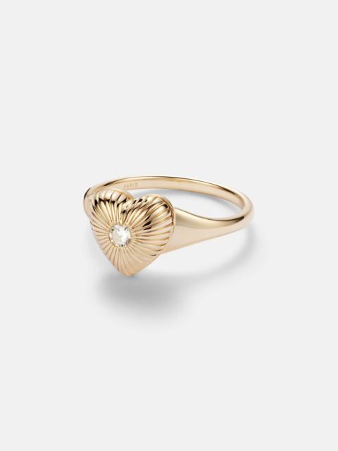 9kt gold ring with diamond