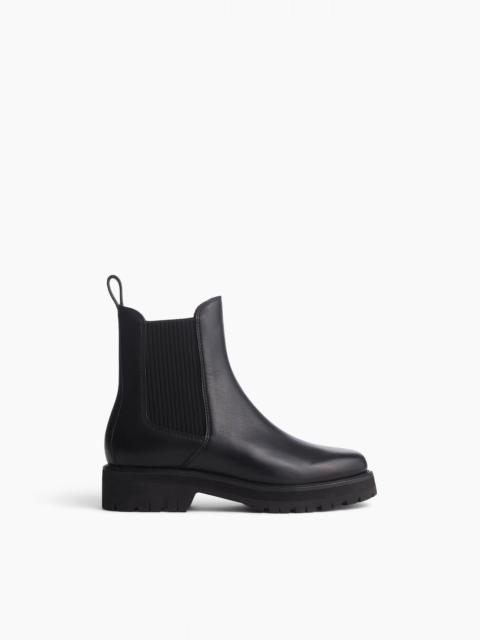 Corey Leather Chelsea Boots