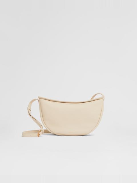 MOON SLING BAG