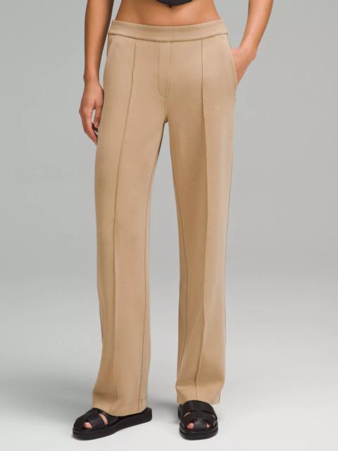 Softstreme Pintuck Mid-Rise Pant *Regular