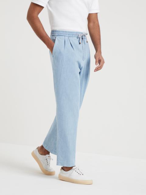 Lightweight denim leisure fit trousers with drawstring and double pleats